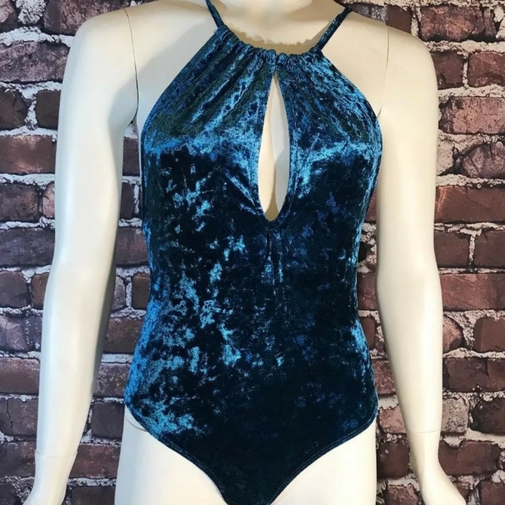 NWT size XS  Velvet blue Open back Bodysuit